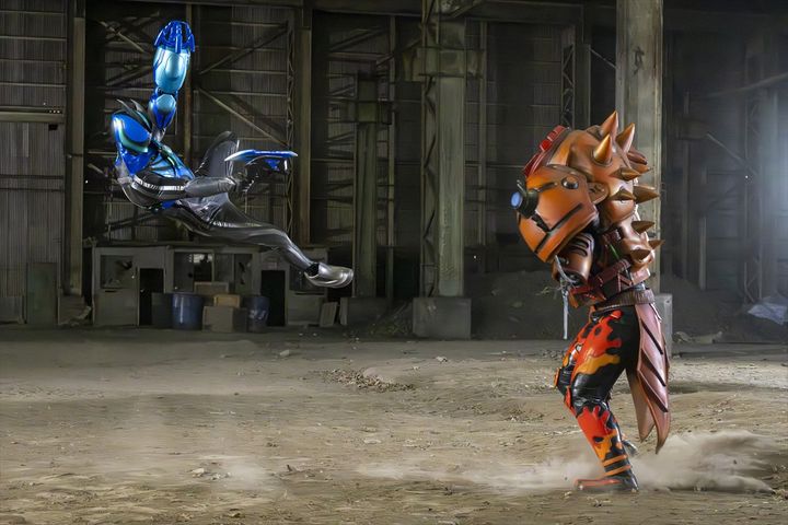 『仮面ライダーゼッツ』第6話場面カット （C）2025 石森プロ・テレビ朝日・ADK EM・東映 width=