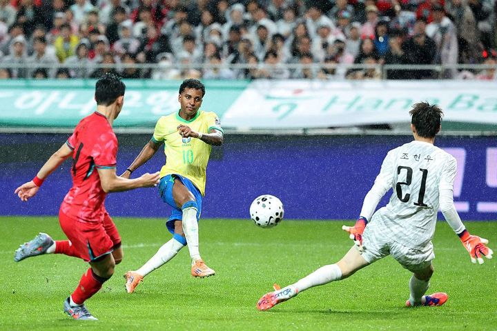 日本代表と対戦するブラジル、ネイマール不在のなか背番号10を背負う選手が判明！