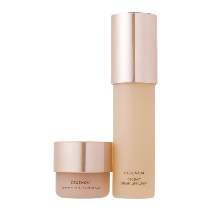 〈DECENCIA〉のディセンシアブライトリフト ローション＆クリーム
