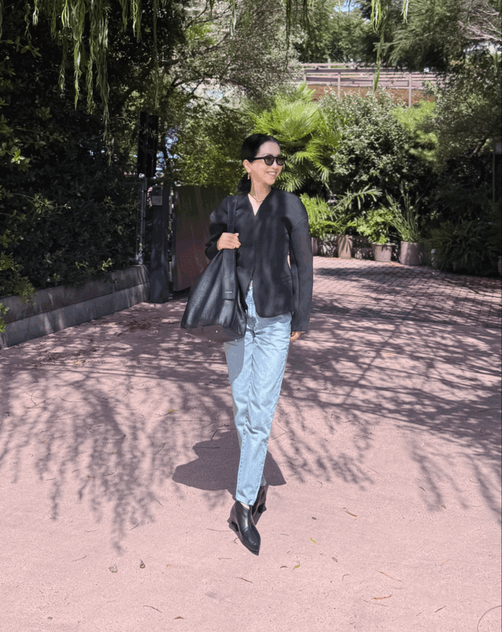 Jacket … H&M、Denim … CELINE、Boots … CELINE、Bag … STUDIO CHERIE