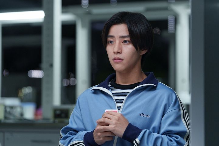 © 麻生羽呂・小学館／ROBOT 