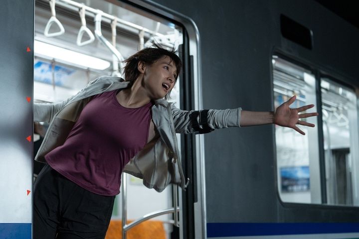 © 麻生羽呂・小学館／ROBOT 