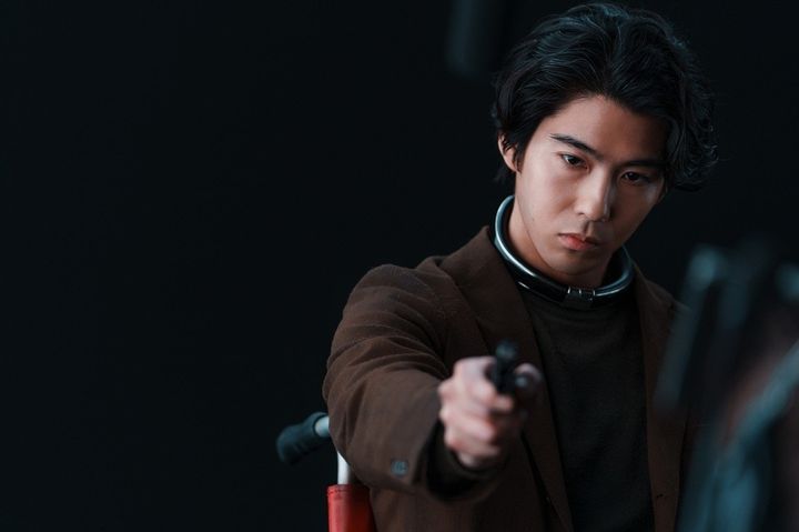 © 麻生羽呂・小学館／ROBOT 