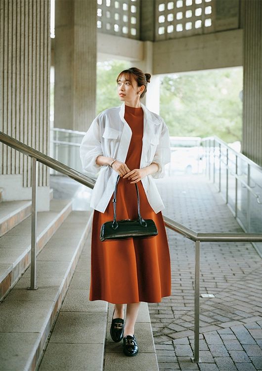 万人ウケするおめかし休日コーデ