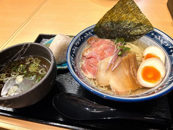 「博多非豚骨 なお人」高級のどぐろらぁ麺・のどぐろ出汁塩にぎり