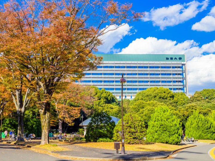 All About ニュース編集部が全国300人を対象に実施した日東駒専の大学に関するアンケートの調査結果から、「日東駒専の中で進学したら自慢できそうだと思う大学」ランキングを発表！ 2位「駒澤大学」を抑えた1位は？