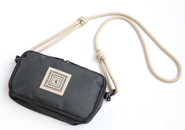 お財布ショルダー正面