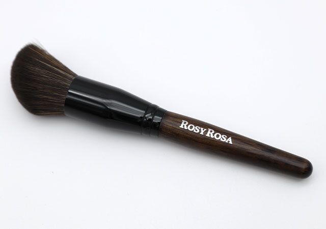 ロージーローザ パウダーブラシEX＜アングルド＞