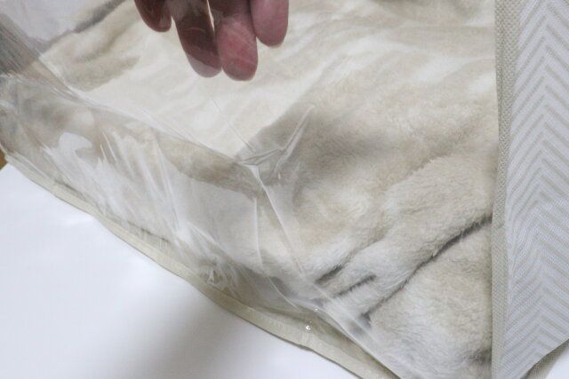 ダイソー バルサン収納袋 毛布用 作り ビニール 透明