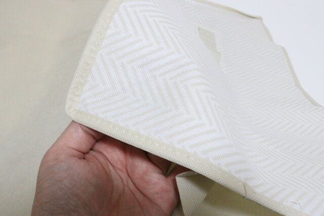 ダイソー バルサン収納袋 毛布用 デザイン