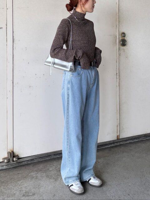 秋めくスタイルアップコーデ