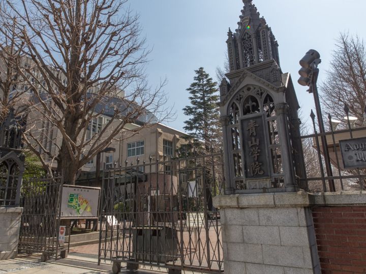 All About ニュース編集部が全国300人を対象に実施した「SMART（上智・明治・青山学院・立教・東京理科大学）に関するアンケート」の調査結果から、「SMARTの中で進学したら最も自慢できそうだと思う大学」ランキングを発表！ 2位「青山学院大学」を抑えた1位は？