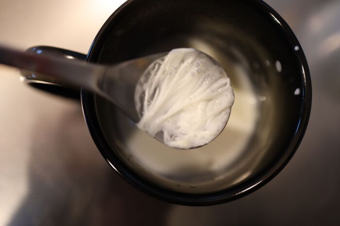 牛乳をレンチンしても膜ができない！？試してみたら拍子抜けするほど簡単だった【裏ワザ】