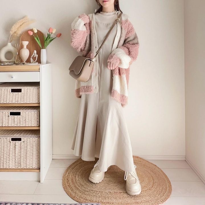 画像: マーメイドシルエットで女性らしく