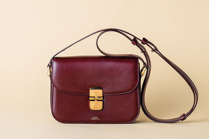 コーデが一気に引き締まる！デイリー使いできるレザーバッグ選