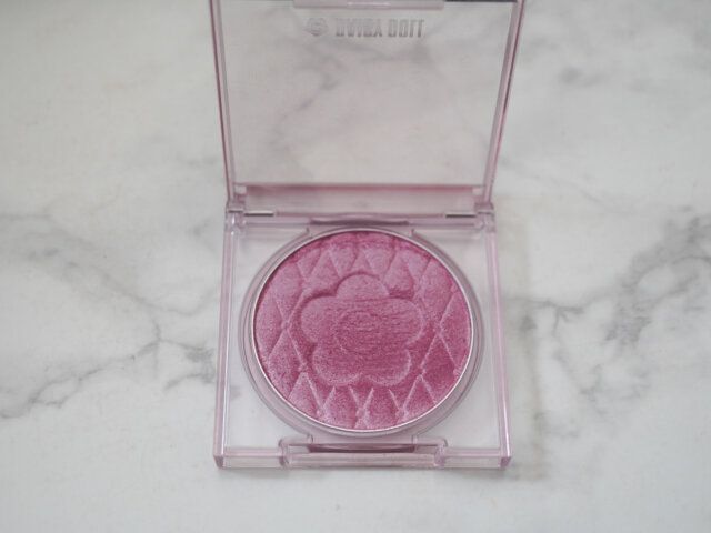 デイジードール「パウダー ブラッシュ ルーム」07 ウヌボレピーチ