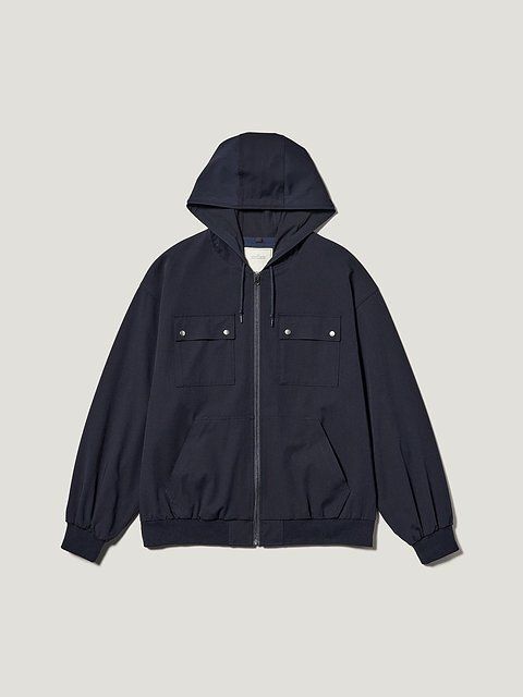 GUのジップアップパーカ