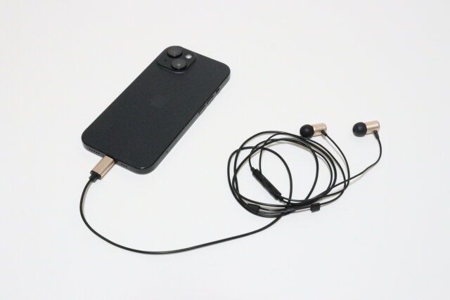 ハイレゾ対応 Type-C イヤホン 使用例