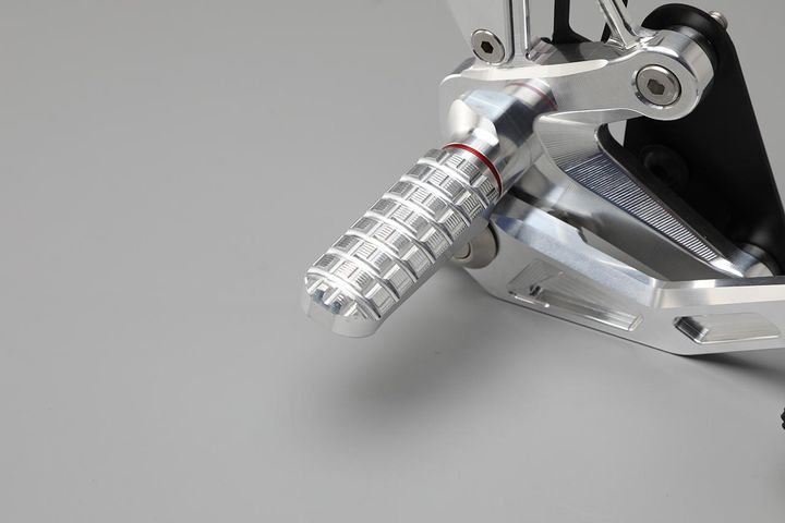 【ライディングの質を高めるステップキットカタログ｜TG-RUN｜AELLA｜K-FACTORY】