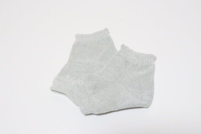 おうちケアシェニールオープントゥソックス（かかとジェル）