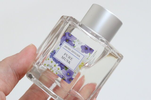 アロマディフューザー（ピュアムスク） デザイン