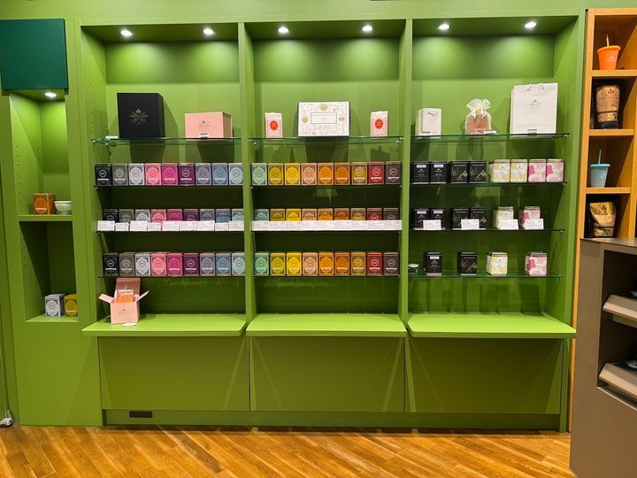 ティーサロンに併設されたショップ