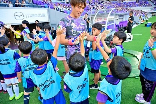【広島県広島市】ドコモ未来フィールドが、プロサッカーのセカイを体験する特別イベントを開催！