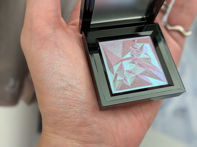 クラッシュド ジェムの写真