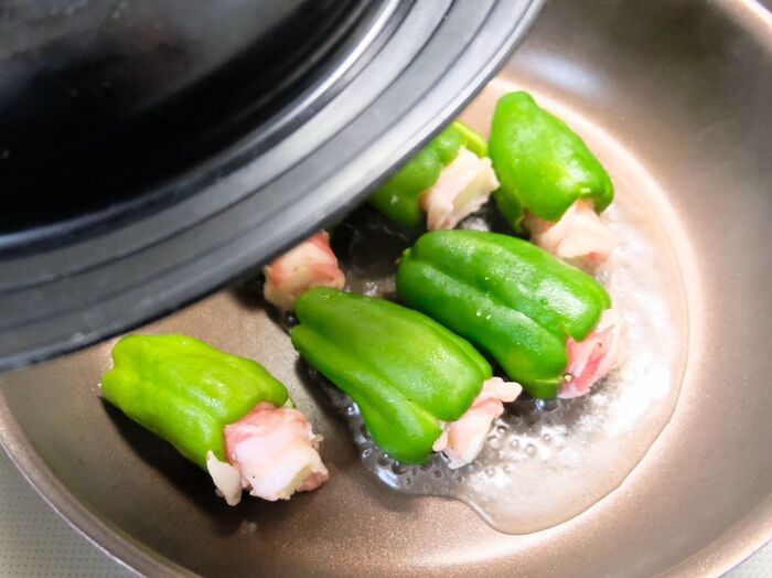 【家事ヤロウ!!!】料理上手な阿佐ヶ谷姉妹、ピーマンの肉詰めがただものじゃなかった！お肉もはがれません♡