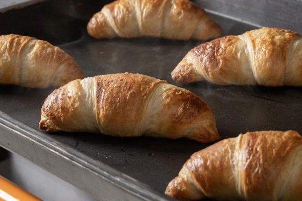 【東京都中央区】ホテル併設ベーカリー「BOULANGERIE LE CINQ」感謝セール開催。週替りのパンも用意！