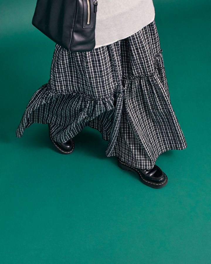 ハイセンスな“秋ワンピース”スタイル5選。さりげない重ね着が上級者の証【FUDGE FRIEND おしゃれさんの毎日コーディネート】