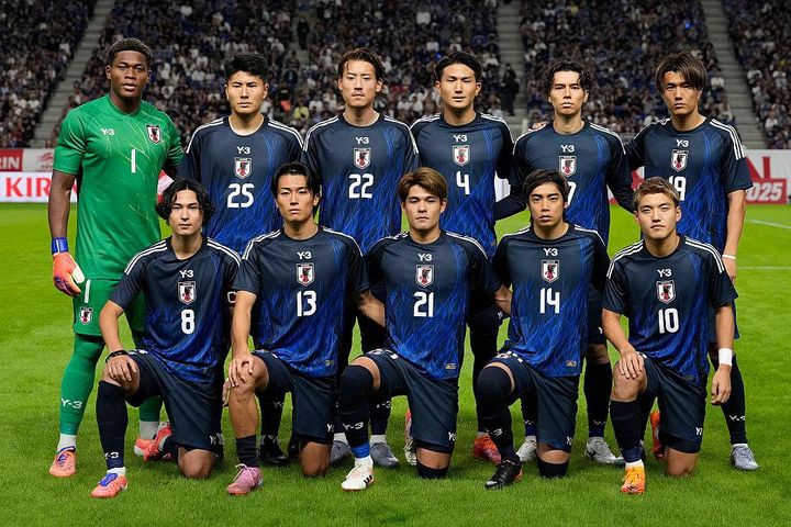 日本代表、ブラジル戦の予想スタメン！「3バックの是非」を考慮した11人
