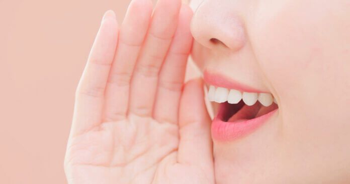 やっぱり効果抜群！猫なで声でモテる女子がやってる秘密のテク