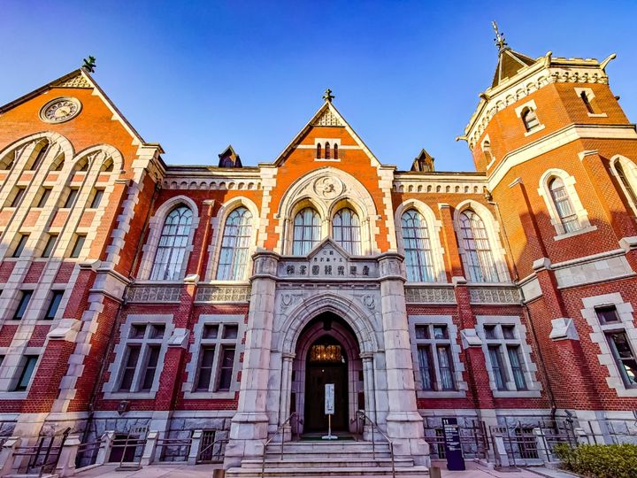 All About ニュース編集部が全国300人を対象に実施した「早慶上理に関するアンケート」の調査結果から、「早慶上理の中で最も知名度が高いと思う大学」ランキングを発表！ 2位「慶應義塾大学」を抑えた1位は？