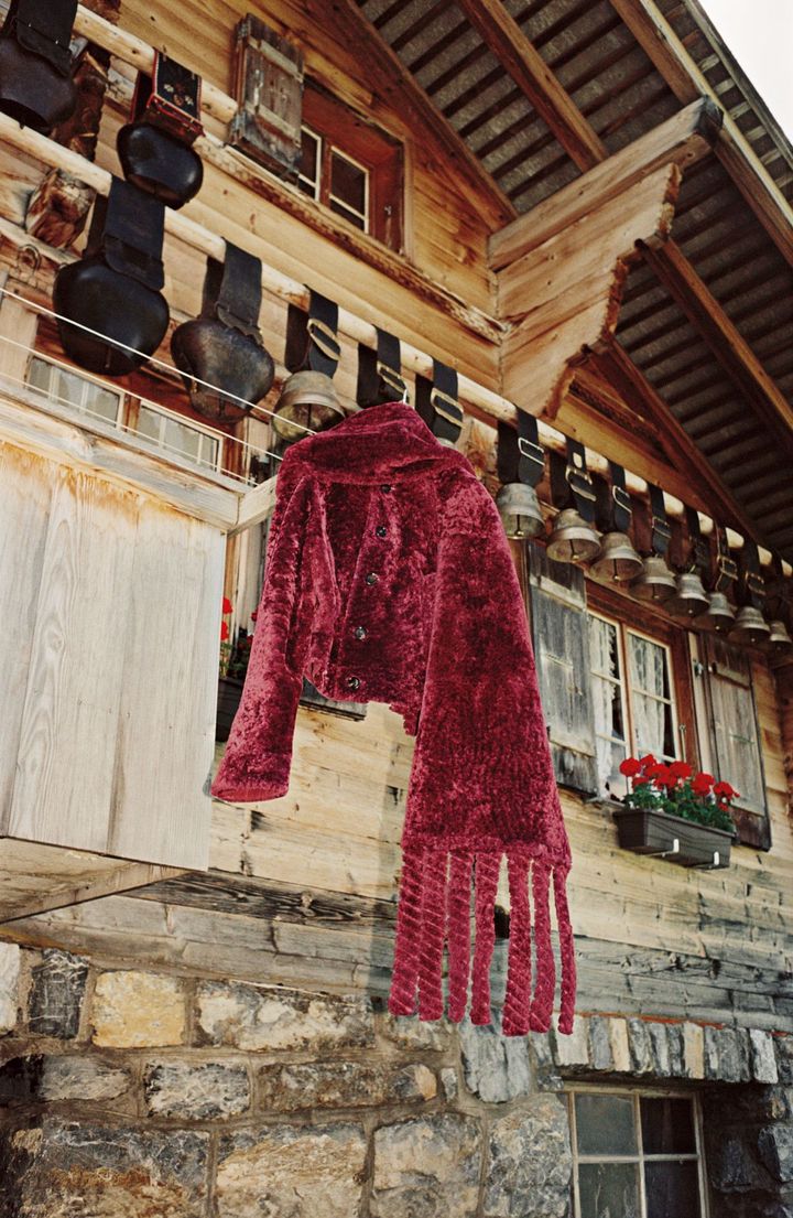 ジャケット（一部仕様変更あり） ¥462,000／BURBERRY （バーバリー・ジャパン）