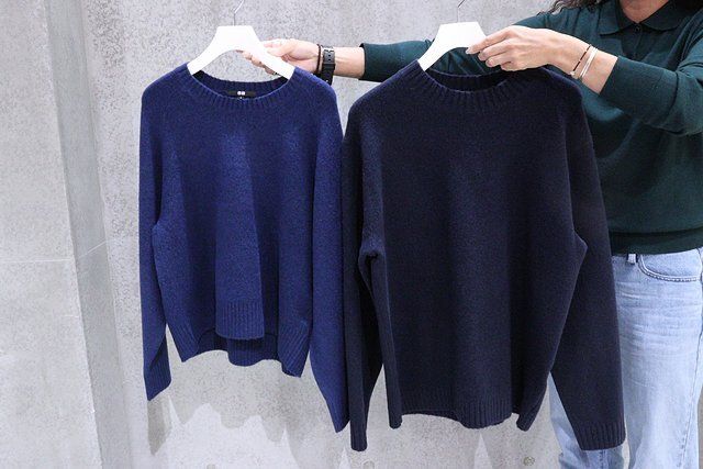 ユニクロのスフレヤーンクルーネックセーター1