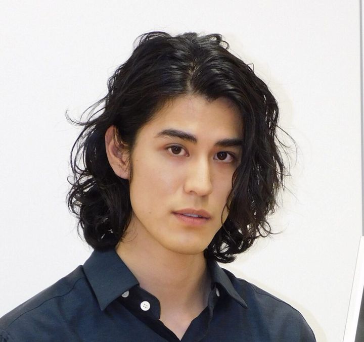 女優の高石あかりさん（22）がヒロイン松野トキを演じるNHK連続テレビ小説「ばけばけ」（月～土曜前8・0）の第12話が14日放送され、松野家に居場所のないトキの夫、銀二郎（寛一郎さん）に対し多くの視聴者が同情の声をあげました。