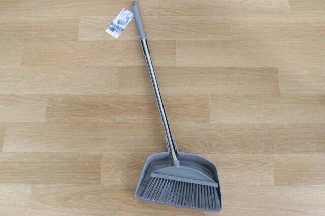 ダイソー ステンレスほうきセット パッケージ