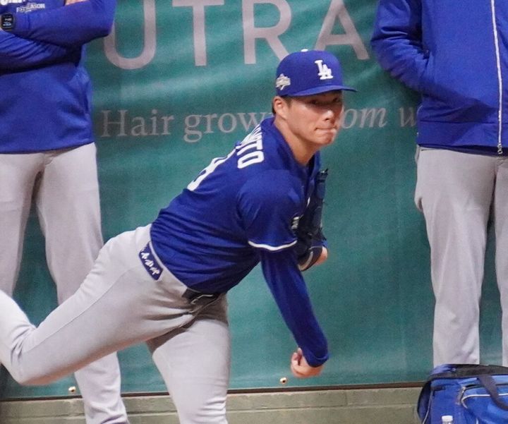 米大リーグ、ドジャースの山本由伸投手（27）がナ・リーグ優勝決定シリーズ第1戦の試合前会見に登壇し、第2戦の先発に向けた意気込みなどを語りました。