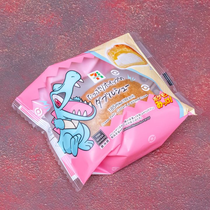 たっぷりホイップのダブルシュー：ワニノコ2