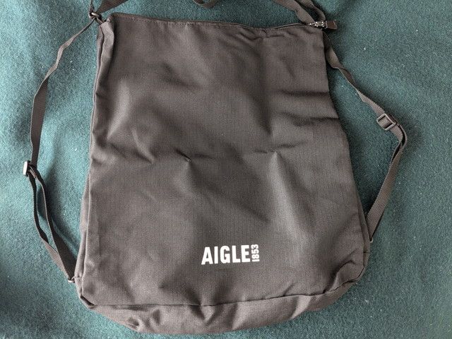 AIGLE 2WAYナップサック正面（AIGLE 1853ロゴ）