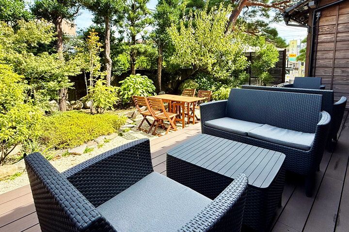 解放感あふれるテラスでハニーなティータイム♪ 小田原の隠れ家はちみつ専門店「カフェあさみどり」