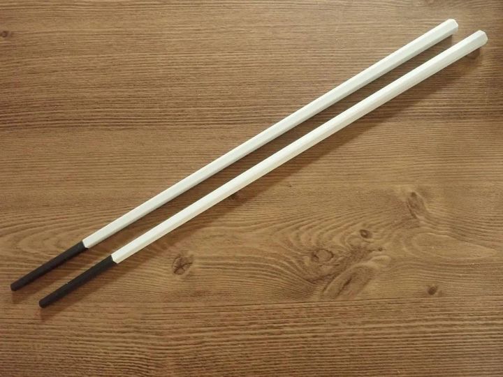 DAISO(ダイソー)：シリコーン菜箸(モノトーン)