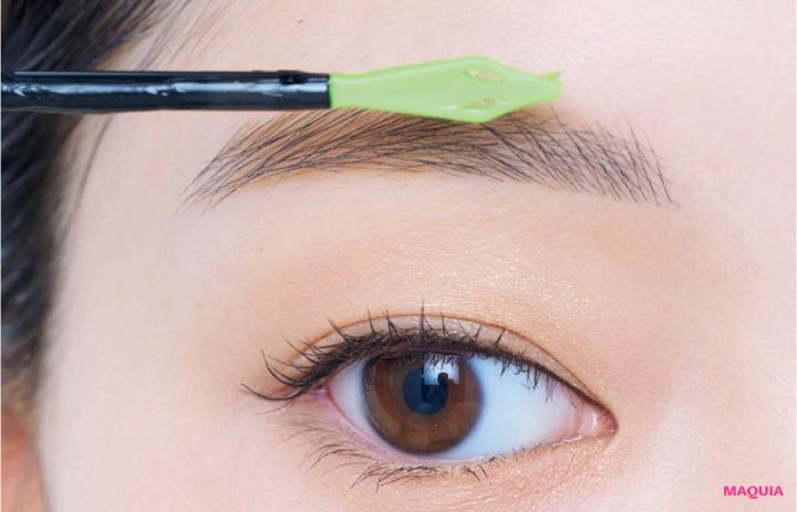 笹本恭平 忘れ眉 メイク クリアマスカラ M・A・C プロ ロックド ブロウ ジェル