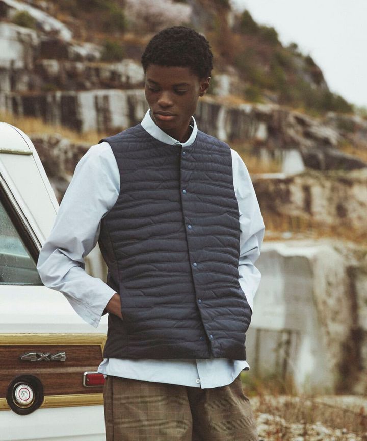 HUNTING WORLD CRAFTED BY DESCENTE.LAB（ハンティングワールド クラフテッド バイ デサント.ラボ）から、セットアップからダウンまで、秋冬を快適にするレイヤーアイテム がリリースする。