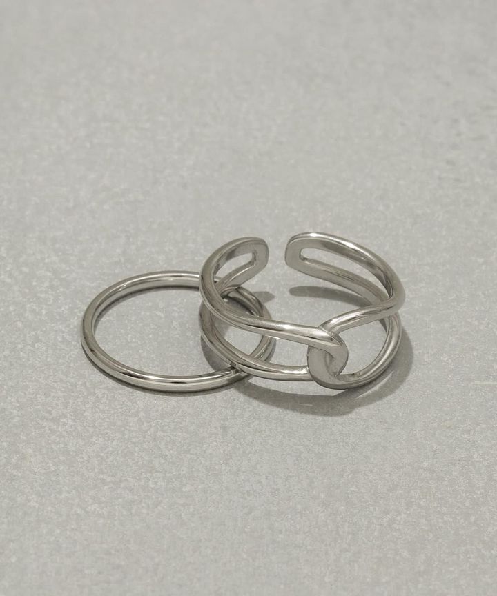 画像1: 出典：3COINS