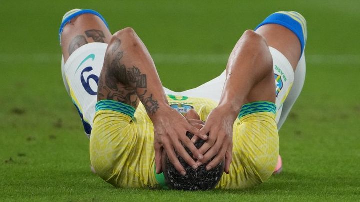 日本代表に初めて負けたブラジル、批判される28歳FWは「W杯じゃなくてよかった」