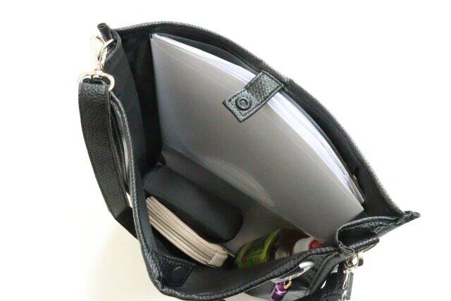 ダイソーと東京ガールズコレクションのコラボショルダーバッグ