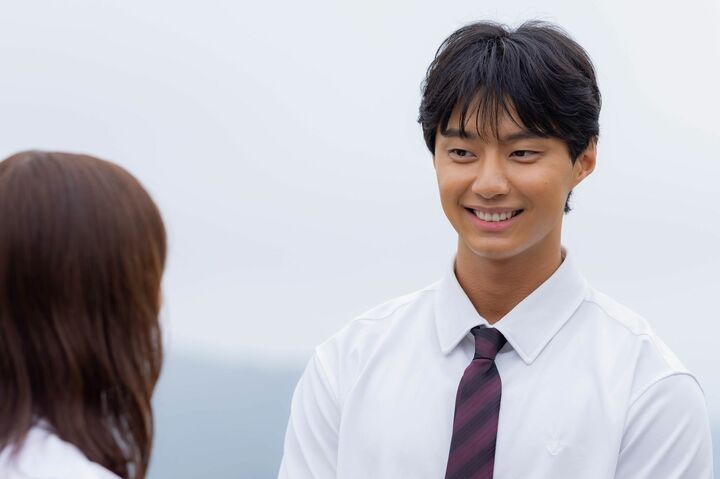 【写真・画像】「映像よりもっとかわいいね」モテモテのいおうがさらを前にデレデレ！人気同士のツーショットにスタジオも大盛り上がり『今日好き』チュンチョン編第2話 1枚目