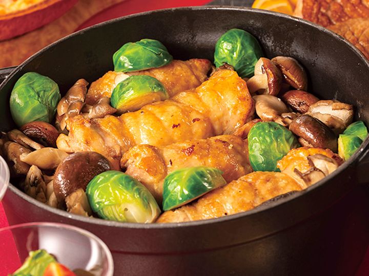 ローストチキントリュフ入りマッシュルームクリームソース